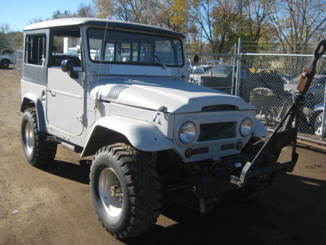 1964 Silver Toyota FJ Cruiser Convertible