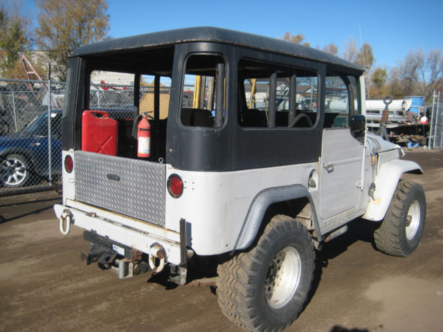 1964 Silver Toyota FJ Cruiser Convertible