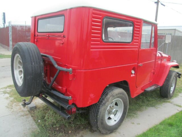 1964 Red Toyota FJ Cruiser