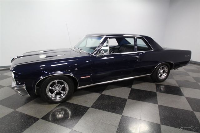 1964 Blue Pontiac GTO