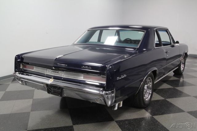 1964 Blue Pontiac GTO