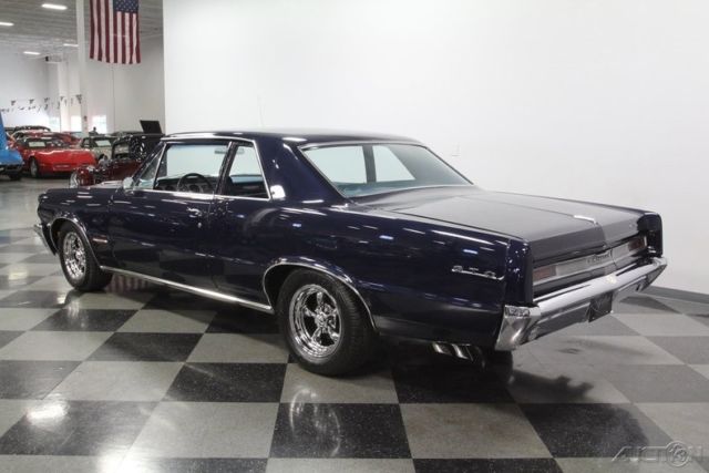 1964 Blue Pontiac GTO