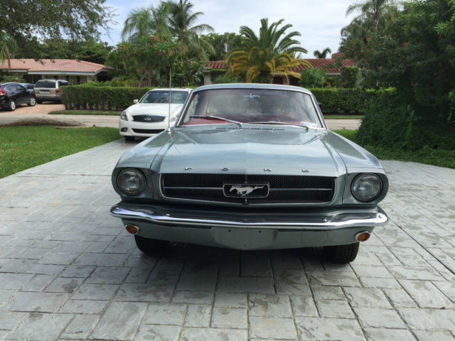 1964 Silver Ford Mustang Coupe