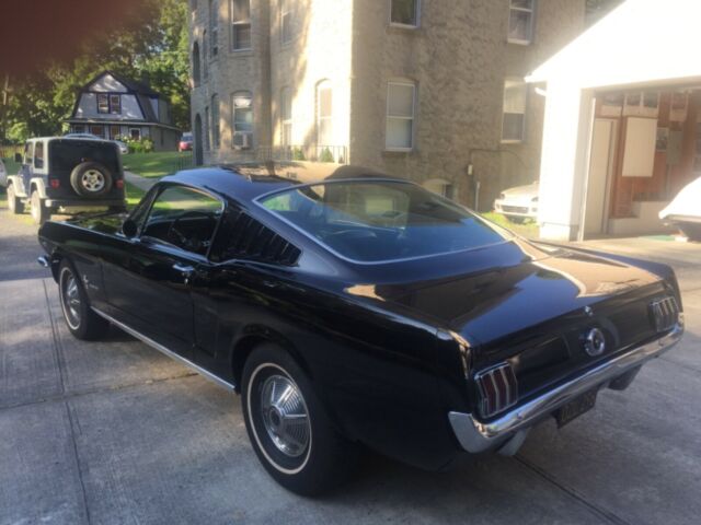 1965 Ford Mustang Fastback