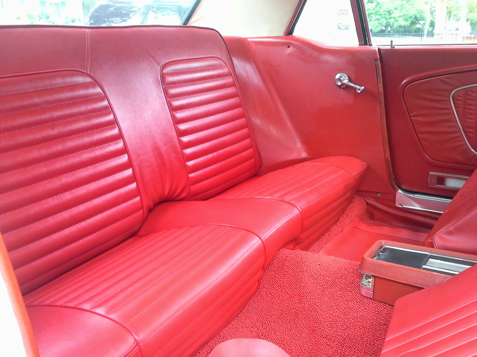 1965 White Ford Mustang U/K