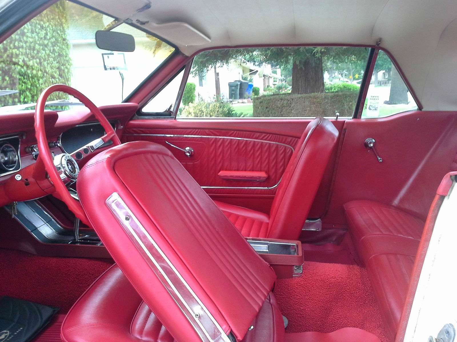 1965 White Ford Mustang U/K