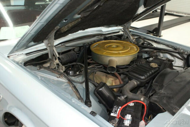 1965 Gold Ford Thunderbird