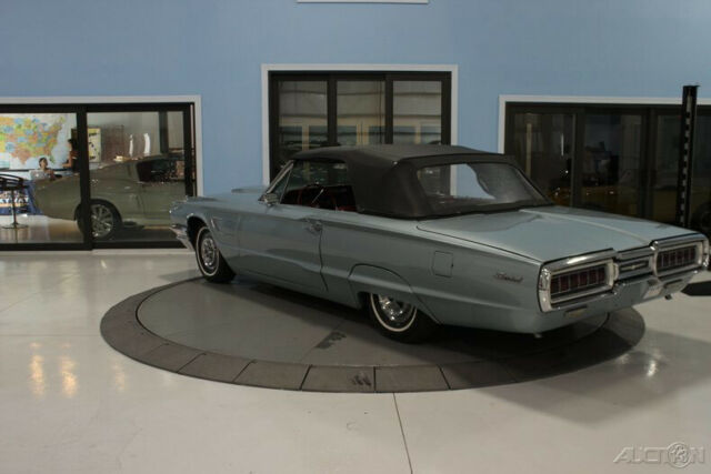 1965 Gold Ford Thunderbird