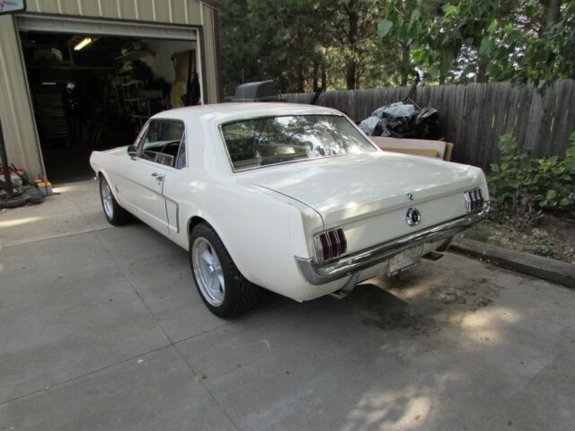 1965 White Ford Mustang Coupe