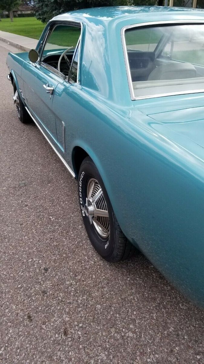 1965 Ford Mustang Coupe