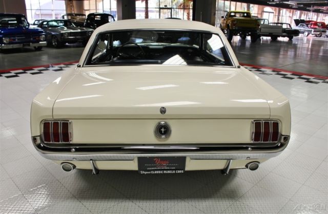 1965 White Ford Mustang Other