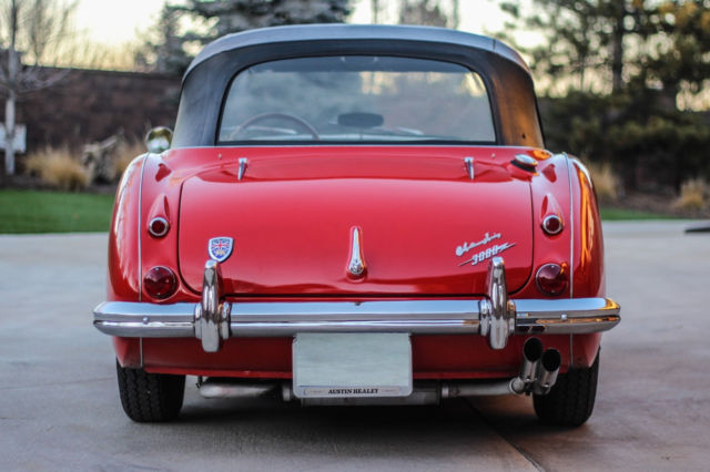 1965 Austin Healey 3000 Convertible