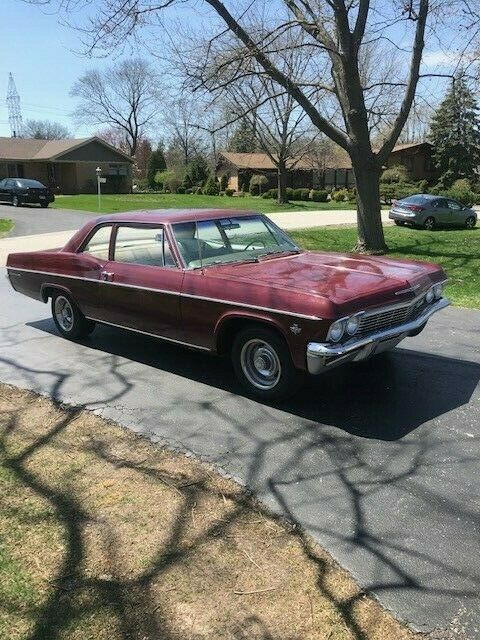 1965 Burgundy Chevrolet Bel Air/150/210 POST CAR