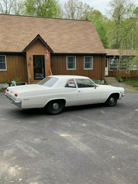 1965 White Chevrolet Biscayne Coupe