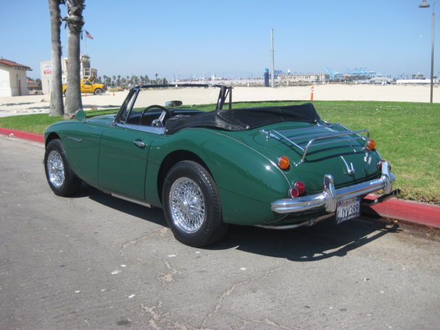 1965 Britisg Racing Green Austin Healey 3000