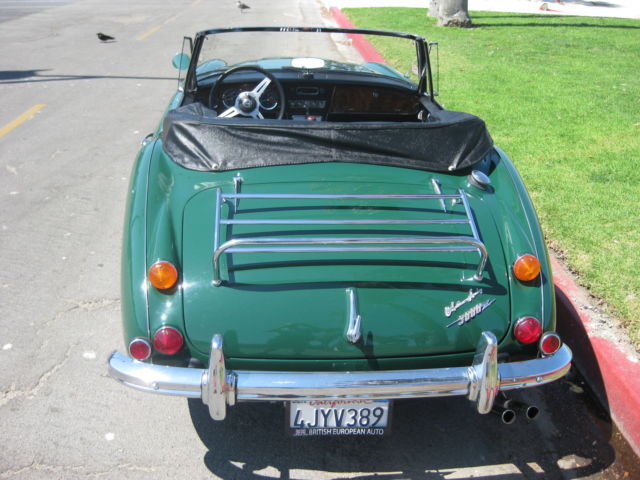 1965 Britisg Racing Green Austin Healey 3000