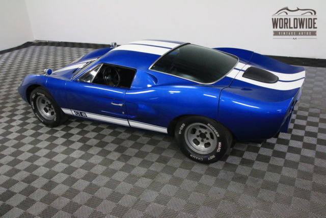 1965 Blue Ford GT40 REPLICA