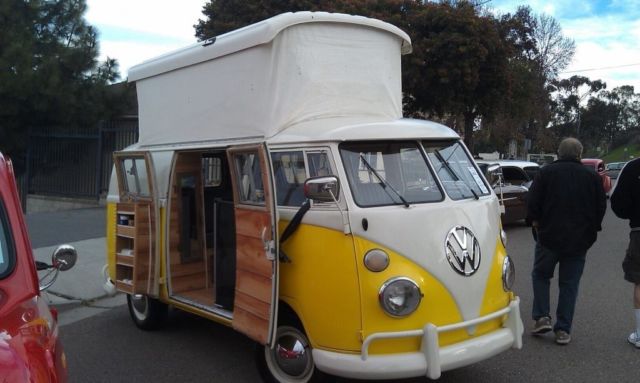 1965 Yellow Volkswagen Bus/Vanagon Van Camper