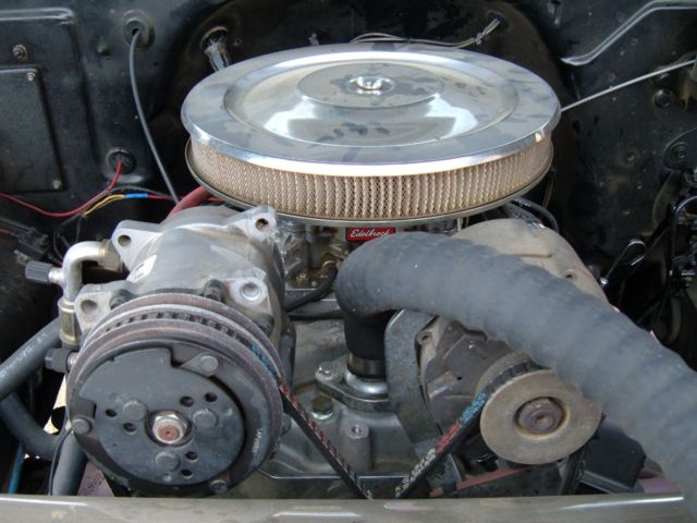 1965 White Chevrolet C-10 Stepside
