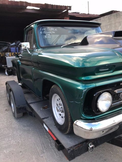 1965 Green Chevrolet C-10 pickup