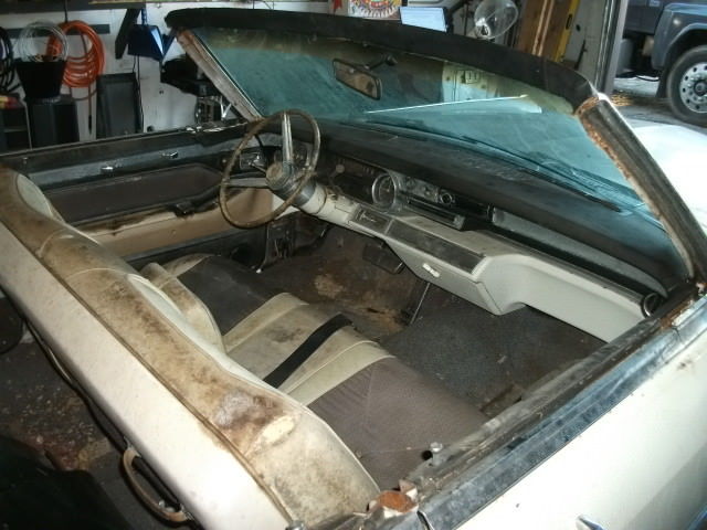 1965 White Cadillac DeVille