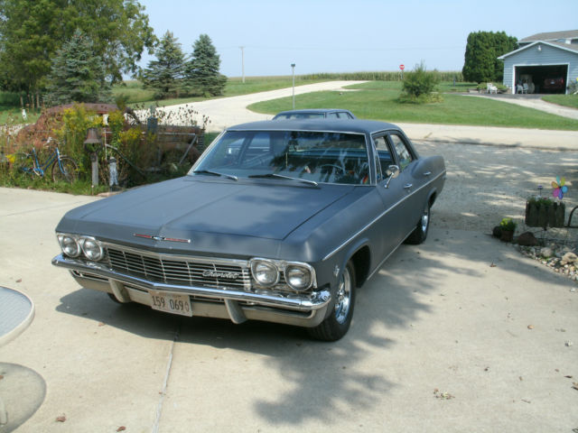 1965 Chevrolet Bel Air/150/210 Sedan