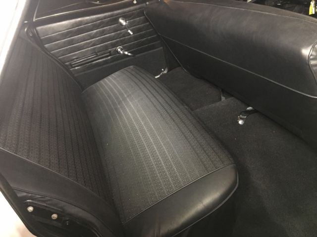 1965 White Chevrolet Impala Wagon