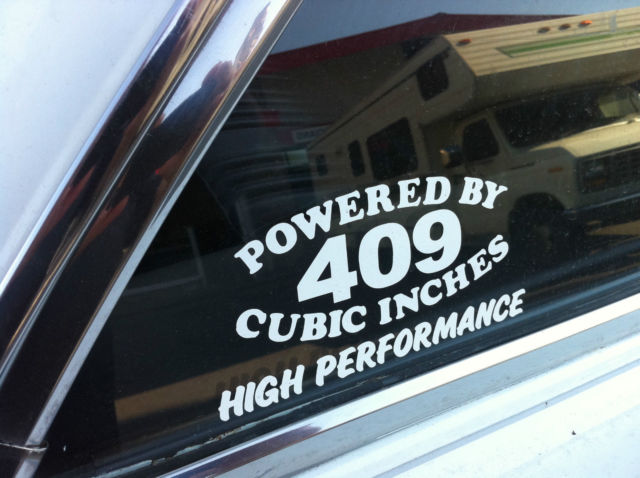 1965 White Chevrolet Impala Wagon