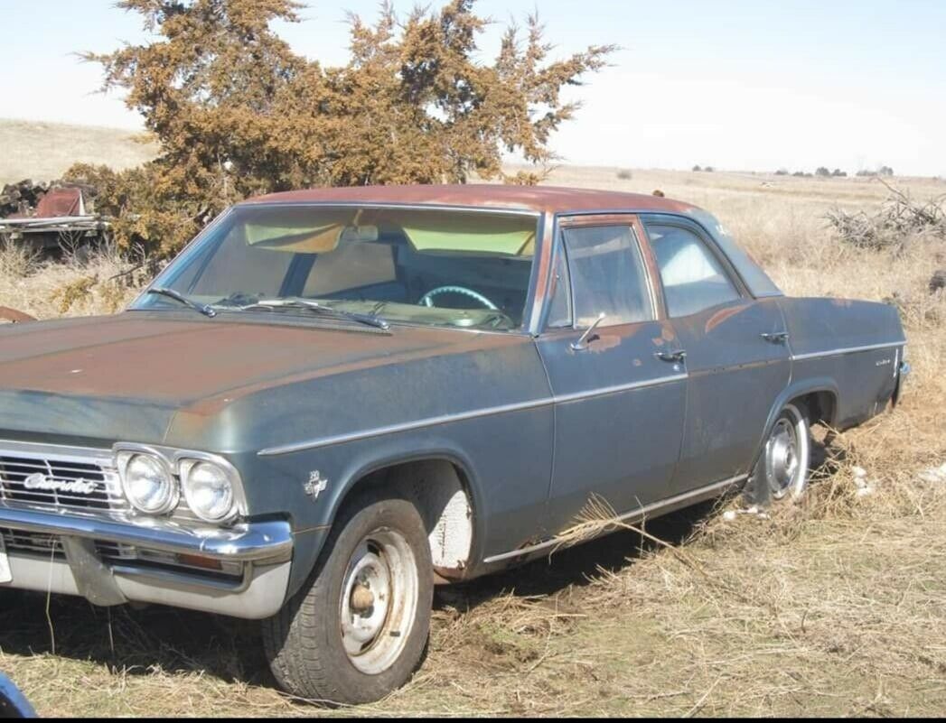 1965 Green Chevrolet Bel Air Sedan