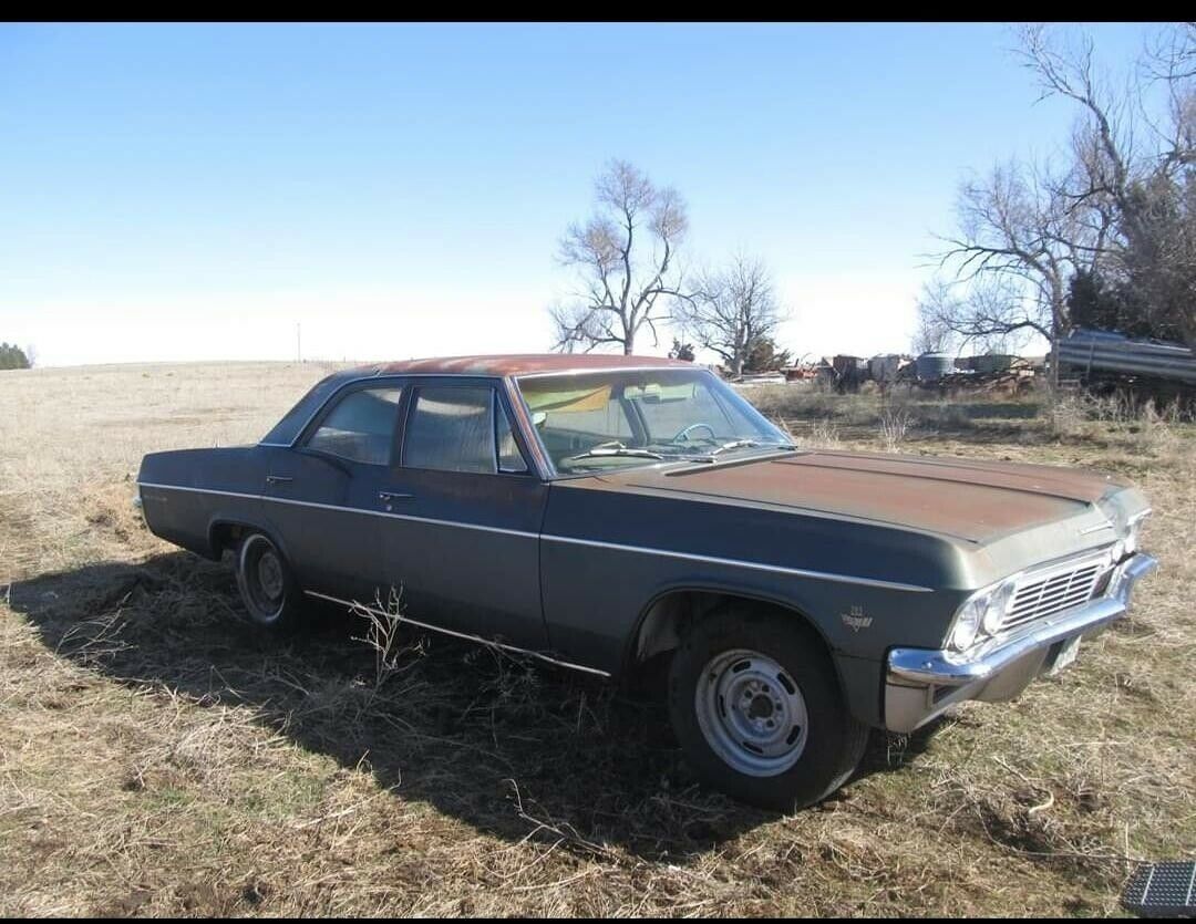 1965 Green Chevrolet Bel Air Sedan