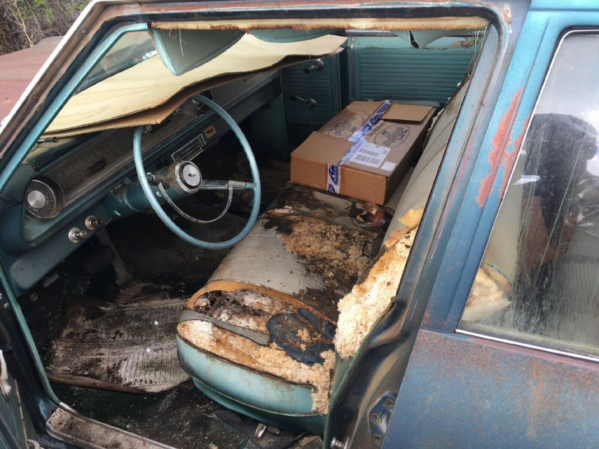 1965 Green Chevrolet Bel Air Sedan