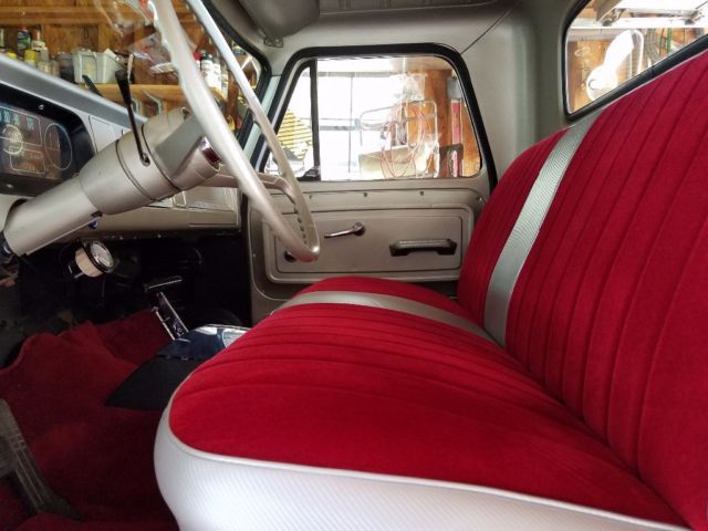 1965 Black Chevrolet C-10 short Fleetside PU