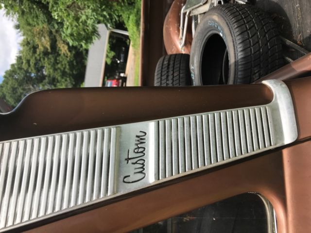 1965 Brown Chevrolet C-10 Standard Cab Pickup