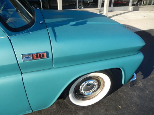 1965 Two tone Chevrolet C-10 Standard Cab Pickup