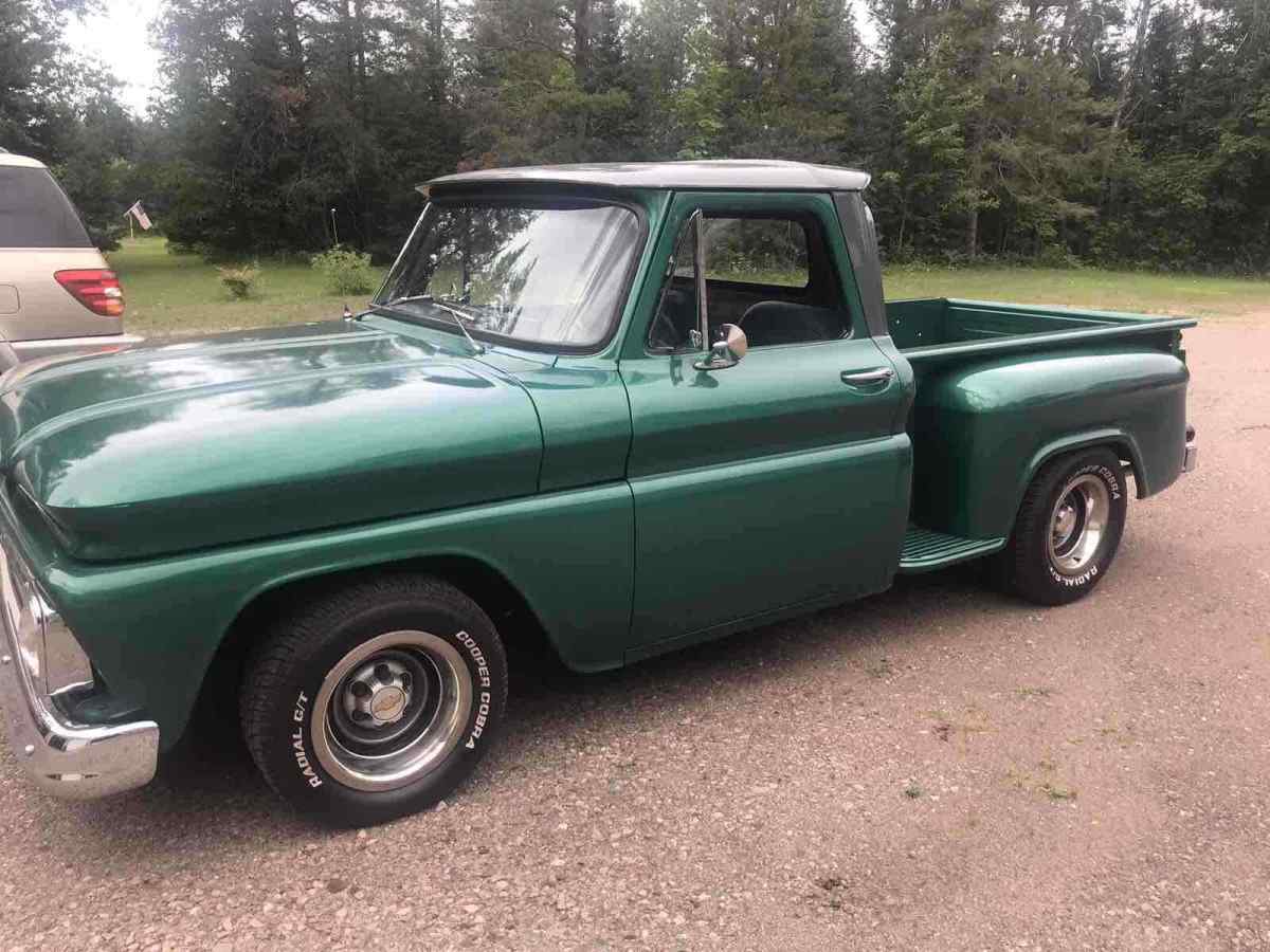 1965 Green Chevrolet C10/K10 Pickup