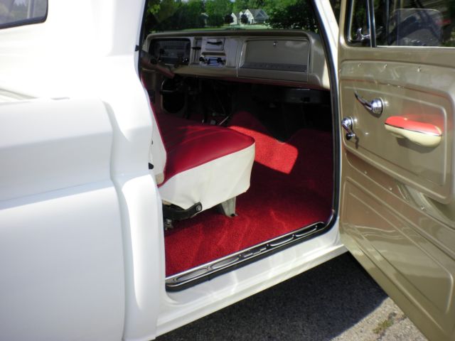 1965 White Chevrolet C-10 Standard Cab Pickup