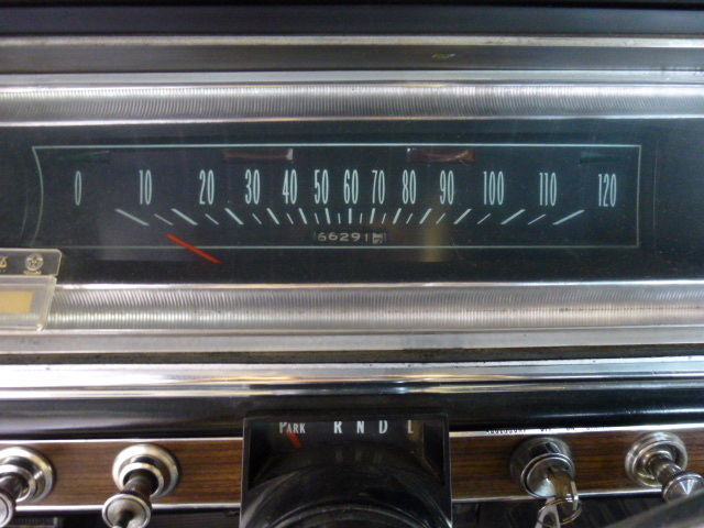 1965 White Chevrolet Capriceold Sedan