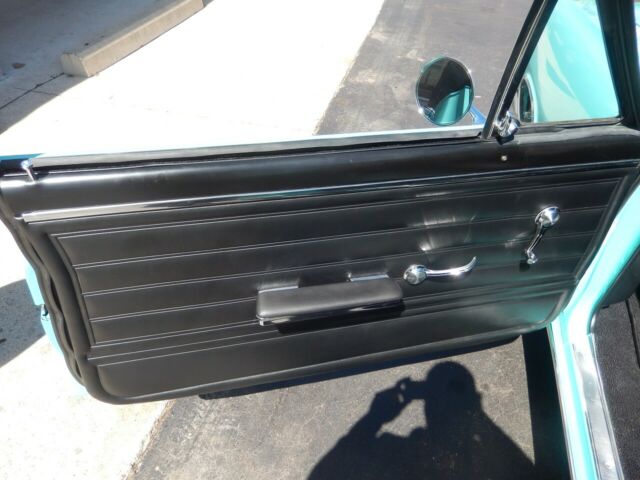 1965 Turquoise Chevrolet Chevelle Sedan