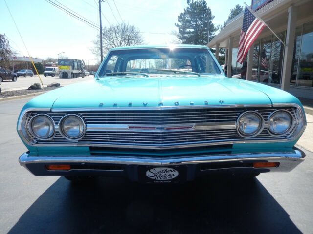 1965 Turquoise Chevrolet Chevelle Sedan