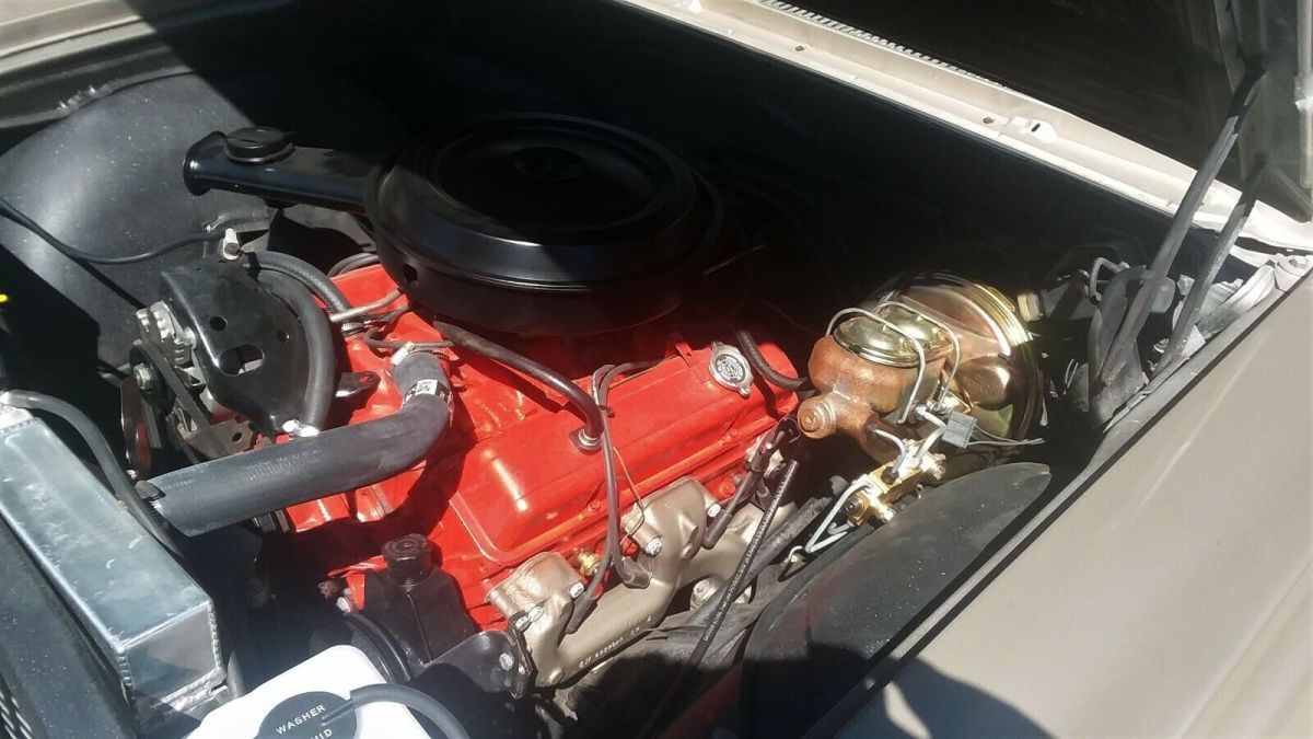 1965 Gold Chevrolet Chevelle Coupe