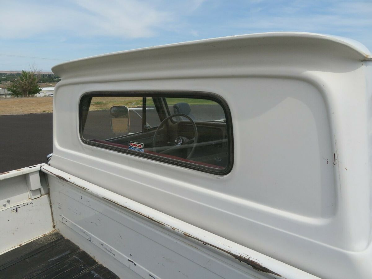1965 White Chevrolet C-10 Standard Cab Pickup