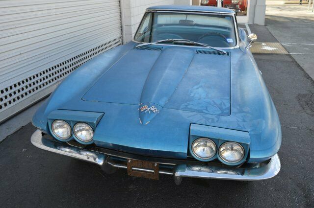 1965 Blue Chevrolet Corvette --