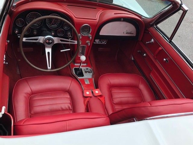 1965 White Chevrolet Corvette Convertible