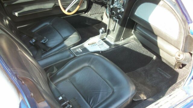 1965 Blue/White/Red Chevrolet Corvette Coupe