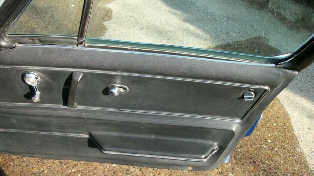 1965 Blue/White/Red Chevrolet Corvette Coupe