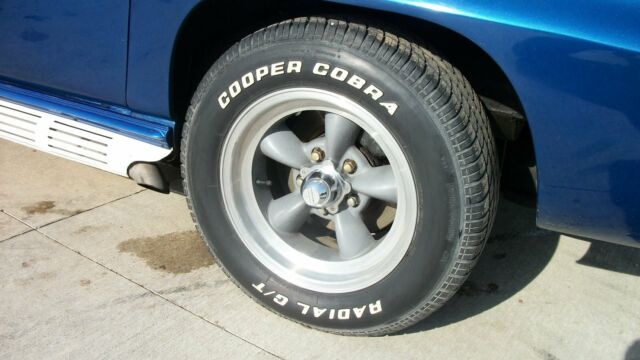 1965 Blue/White/Red Chevrolet Corvette Coupe