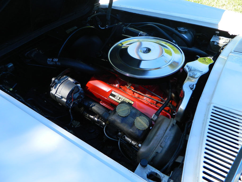 1965 White Chevrolet Corvette Coupe