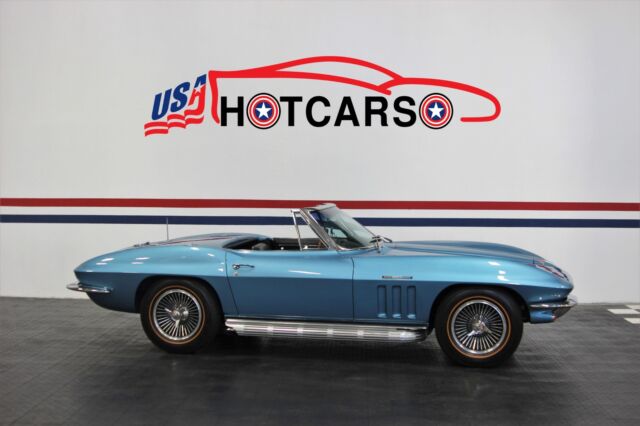 1965 Blue Chevrolet Corvette Roadster