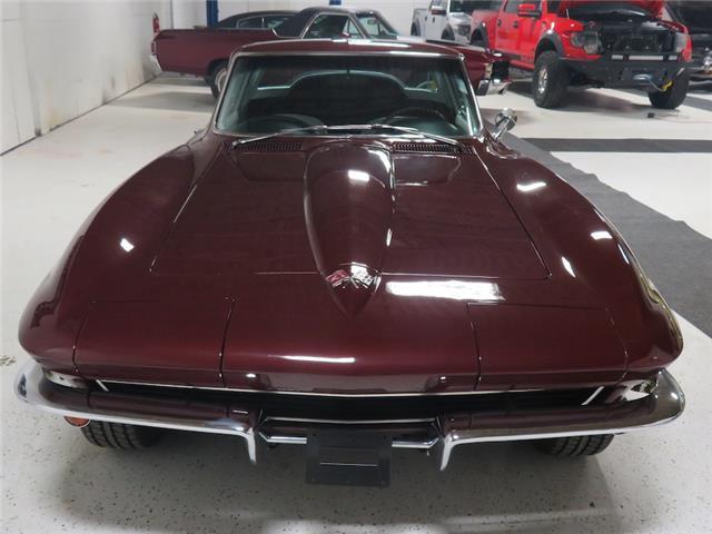 1965 Burgundy Chevrolet Corvette --