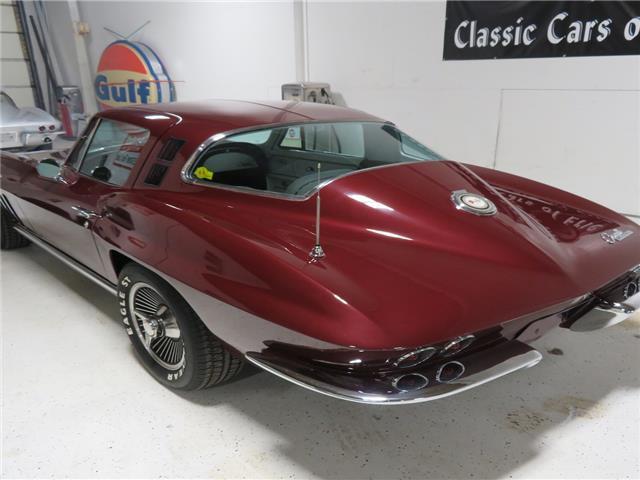 1965 Burgundy Chevrolet Corvette --